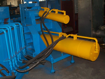 全自動(dòng)臥式金屬打包機(jī)與半自動(dòng)鋁屑捆包機(jī)的全面解析：價(jià)格、廠家與圖片概覽