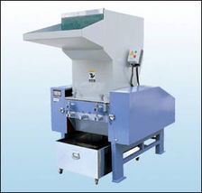 薄膜破碎機(jī) 鴻業(yè)興機(jī)械廠的專業(yè)制造與行業(yè)應(yīng)用